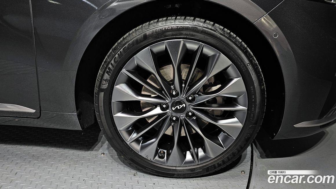 Kia K8 2023
