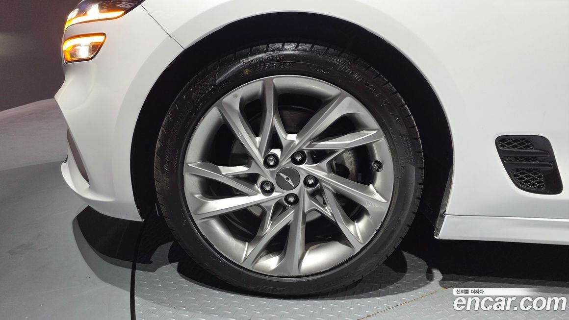 Genesis G70 2022