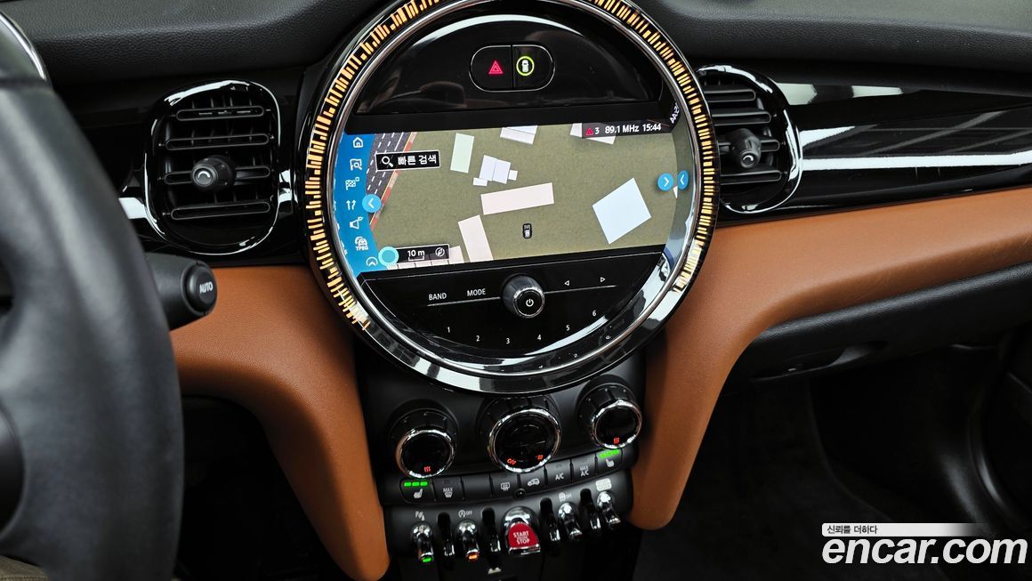 Mini Cooper Convertible 2022