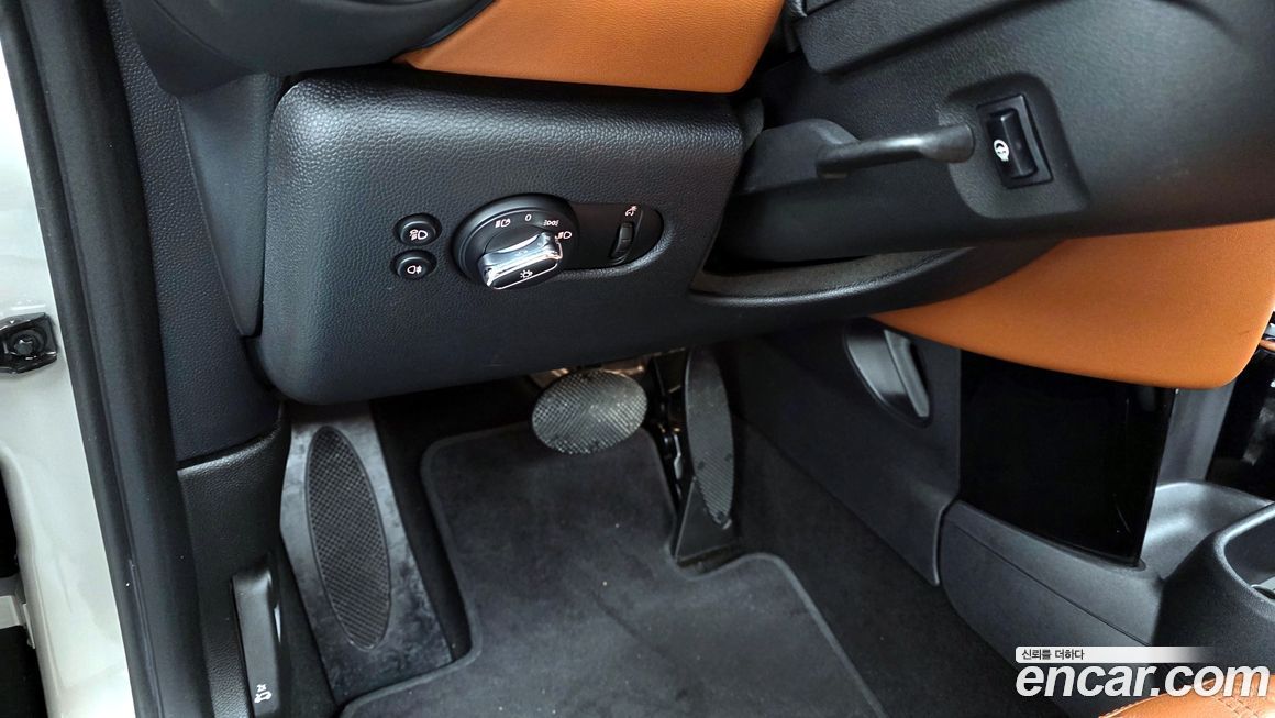 Mini Cooper Convertible 2022