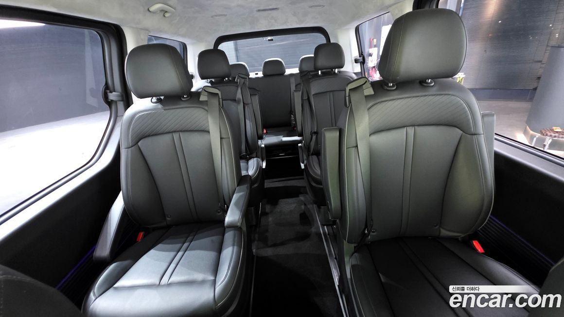 Hyundai Staria 2022