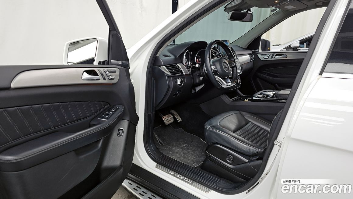 Mercedes-Benz GLE-Class 2018