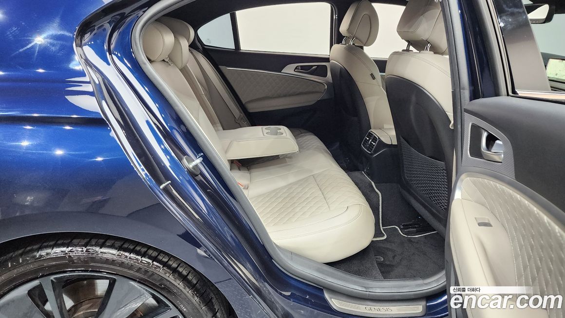 Genesis G70 2023