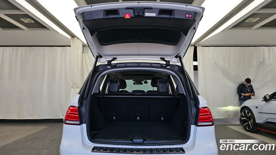 Mercedes-Benz GLE-Class 2018