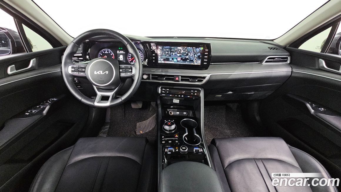 Kia K5 2023