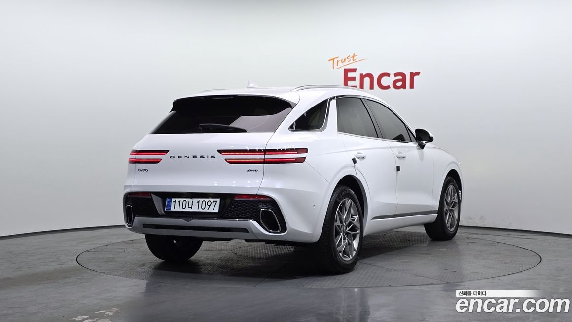 Genesis GV70 2022