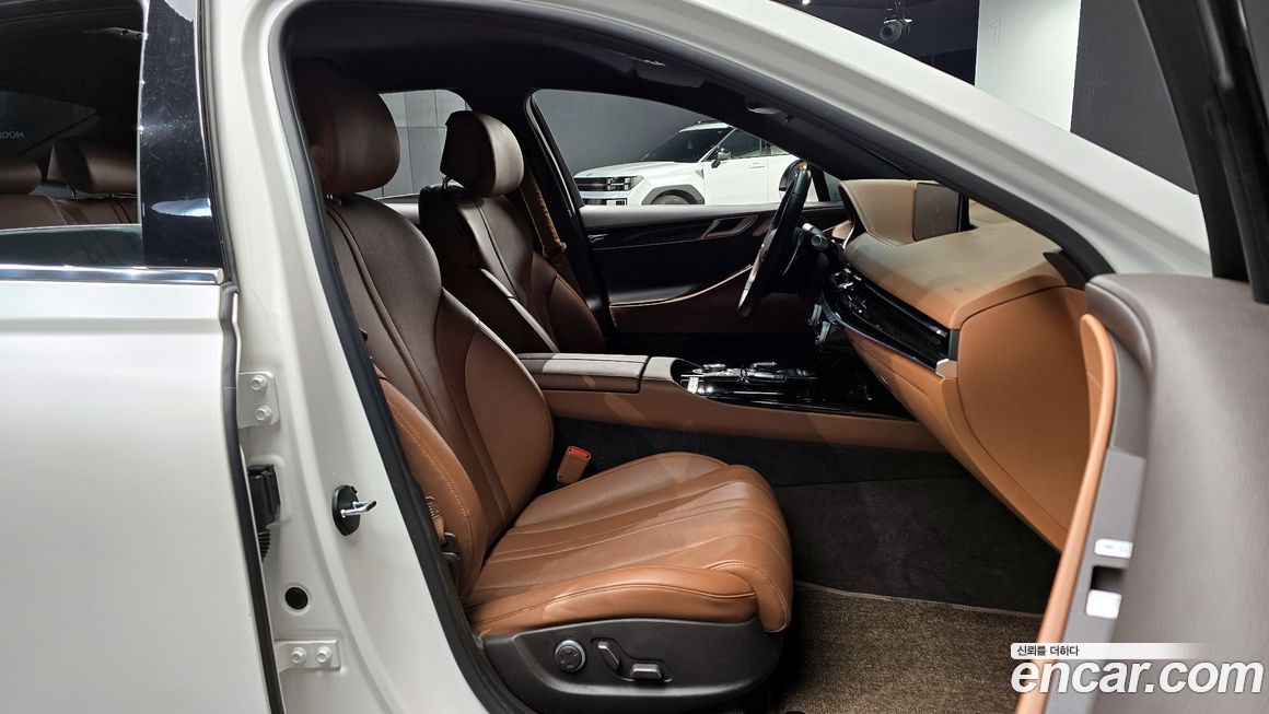 Genesis G80 2023