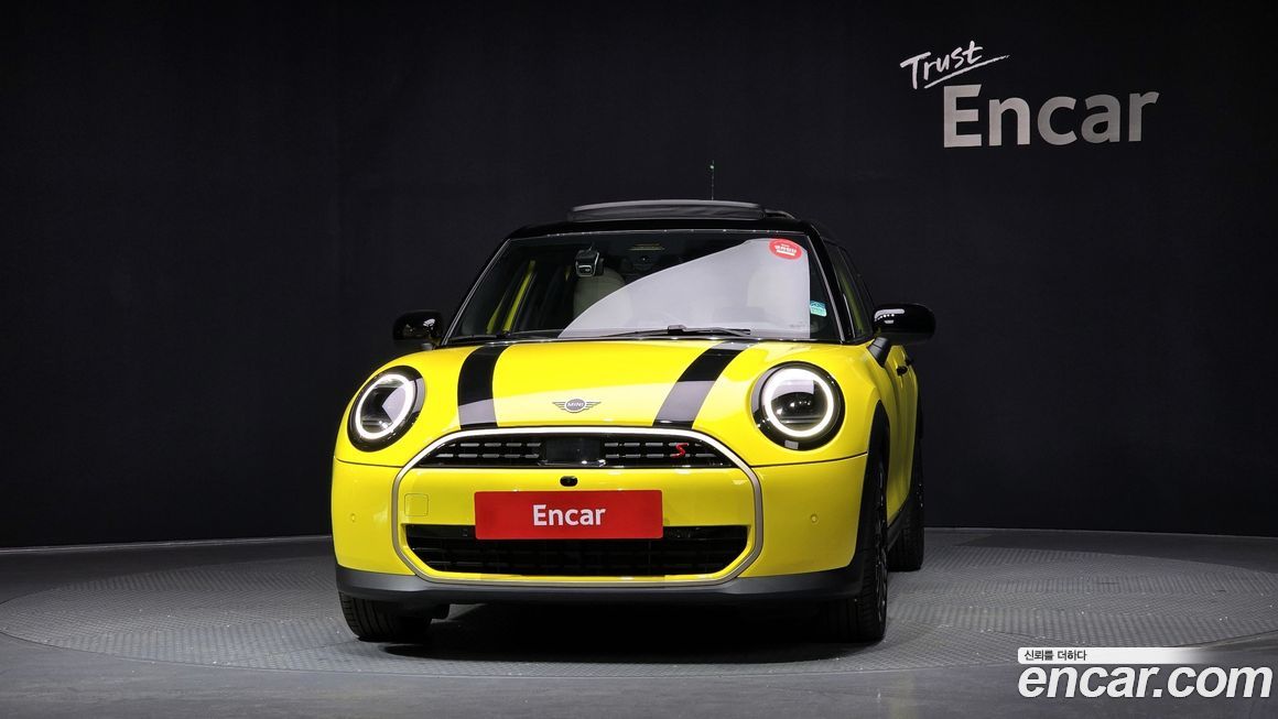 Mini Cooper 2025