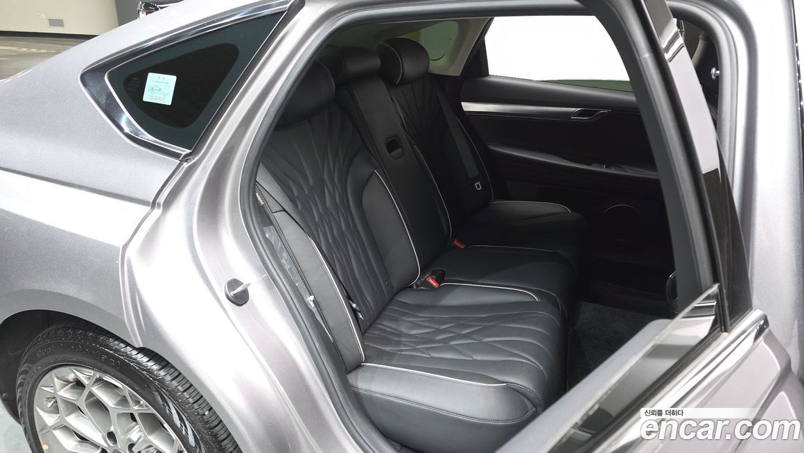 Genesis G80 2021