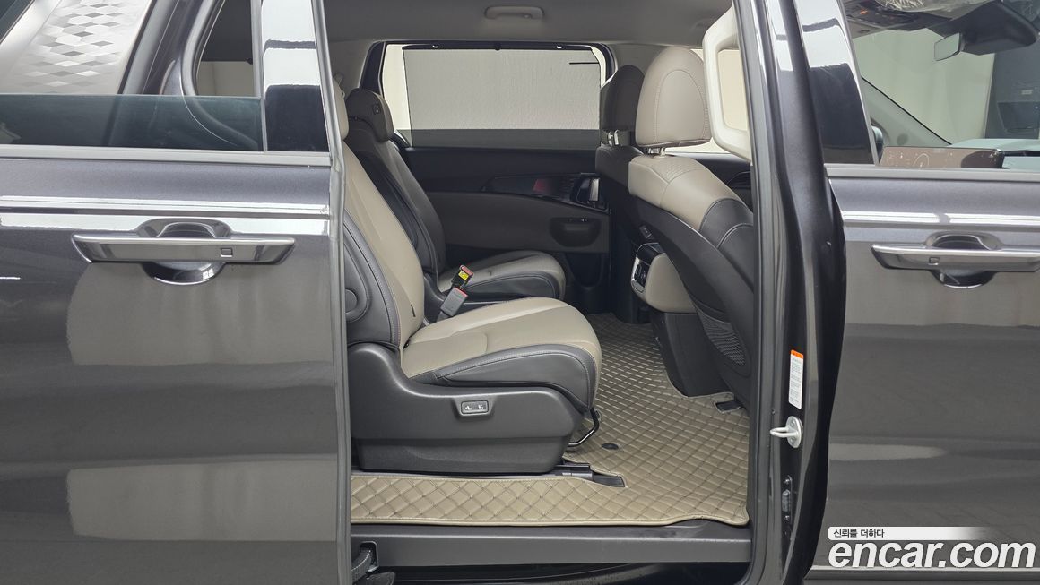 Kia Canival 2025