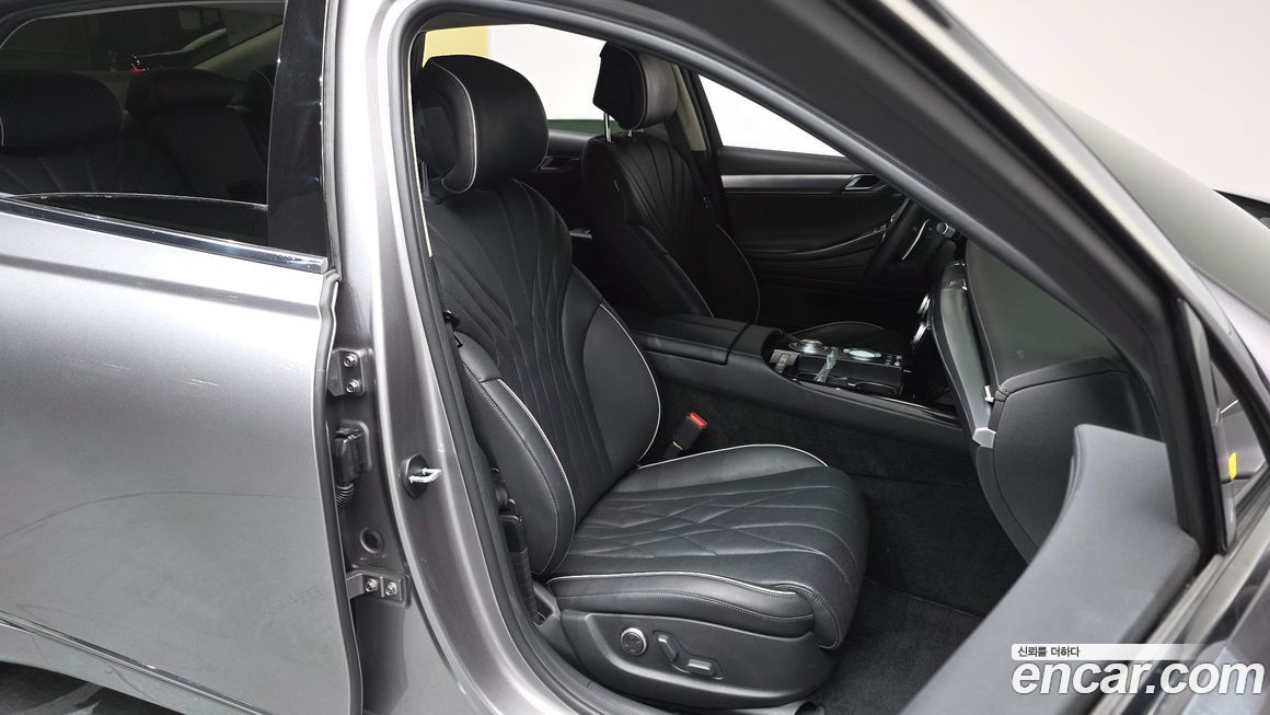 Genesis G80 2021