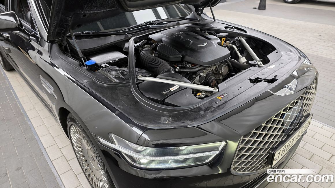 Genesis G90 2021