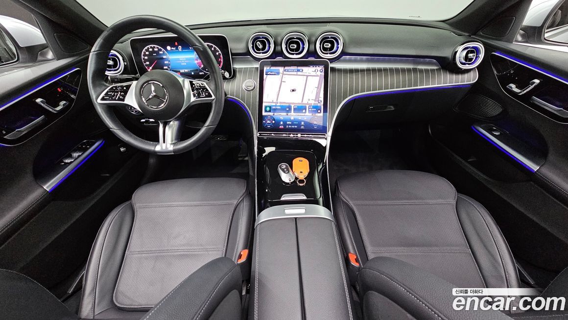 Mercedes-Benz C-Class 2023