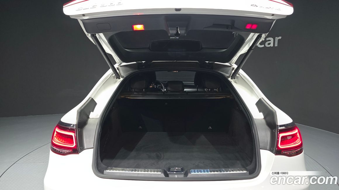 Mercedes-Benz GLC-Class 2020