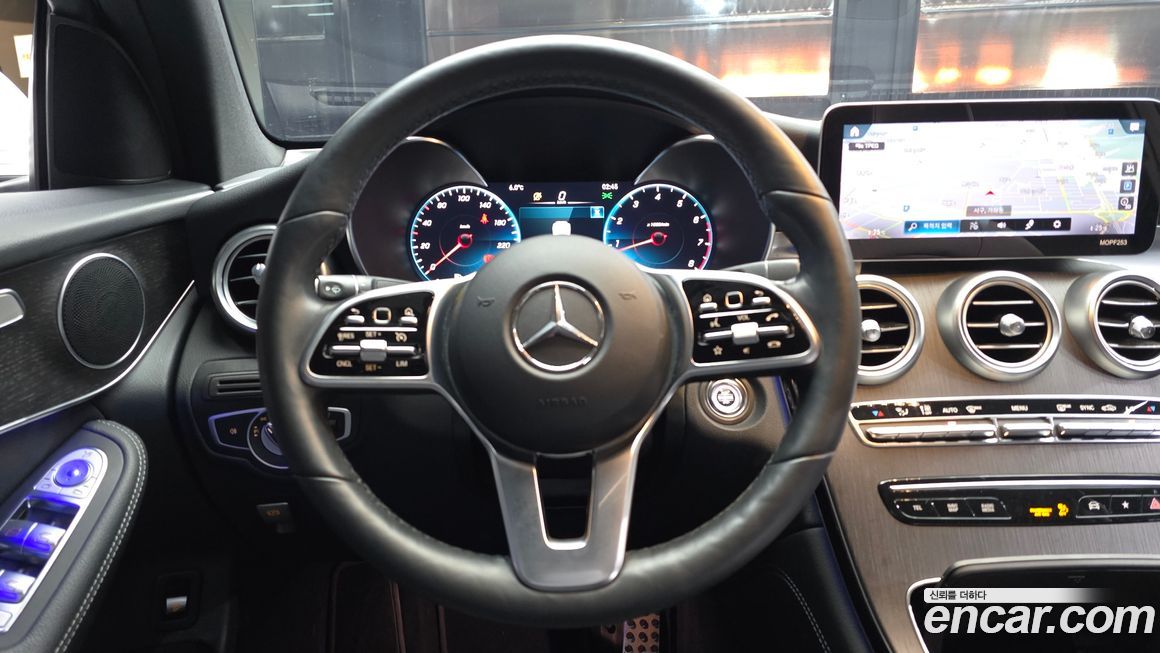 Mercedes-Benz GLC-Class 2020