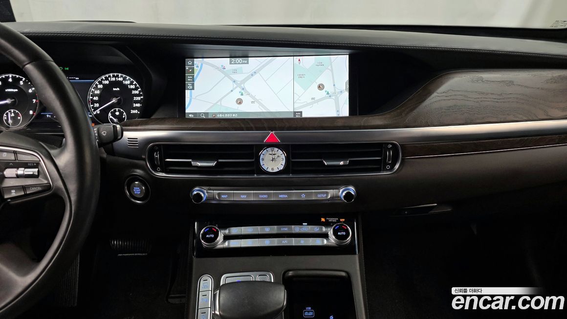 Genesis G90 2021