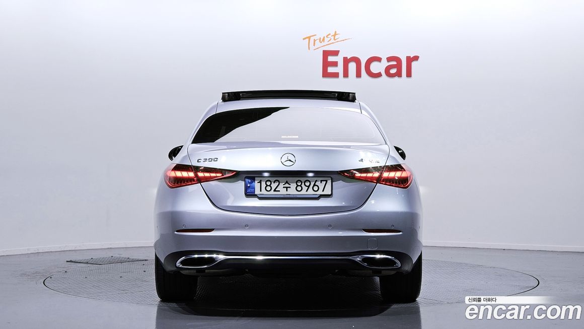 Mercedes-Benz C-Class 2023