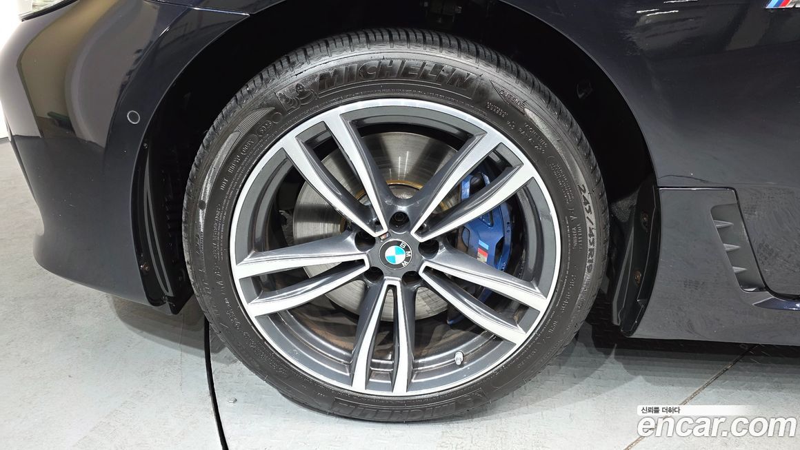 BMW Gran Turismo 2021