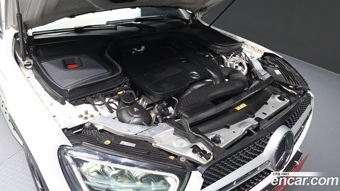 Mercedes-Benz GLC-Class 2020