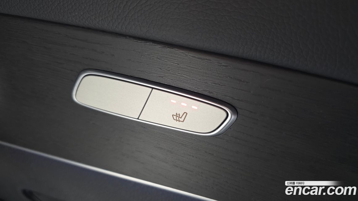 Mercedes-Benz GLC-Class 2020