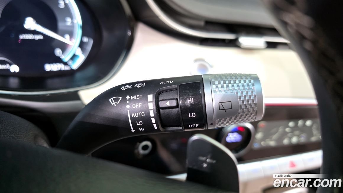 Genesis GV70 2024
