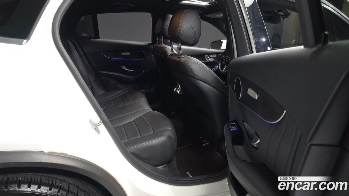 Mercedes-Benz GLC-Class 2020