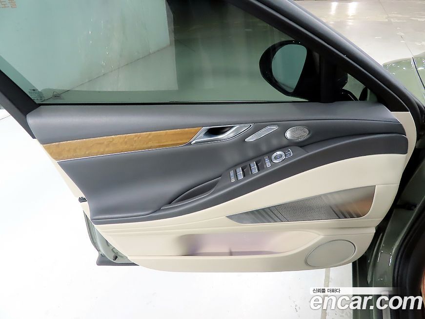 Genesis G80 2021