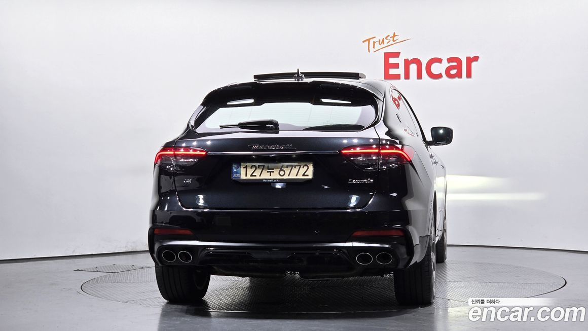 Maserati Levante 2021