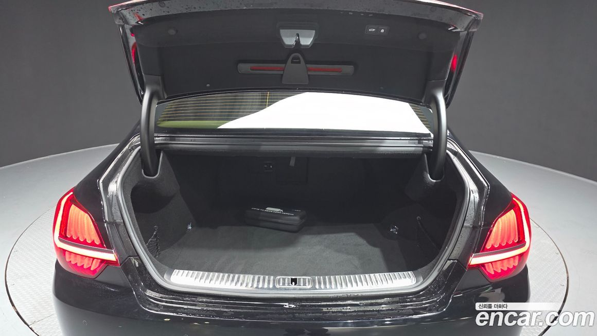 Kia K9 2022