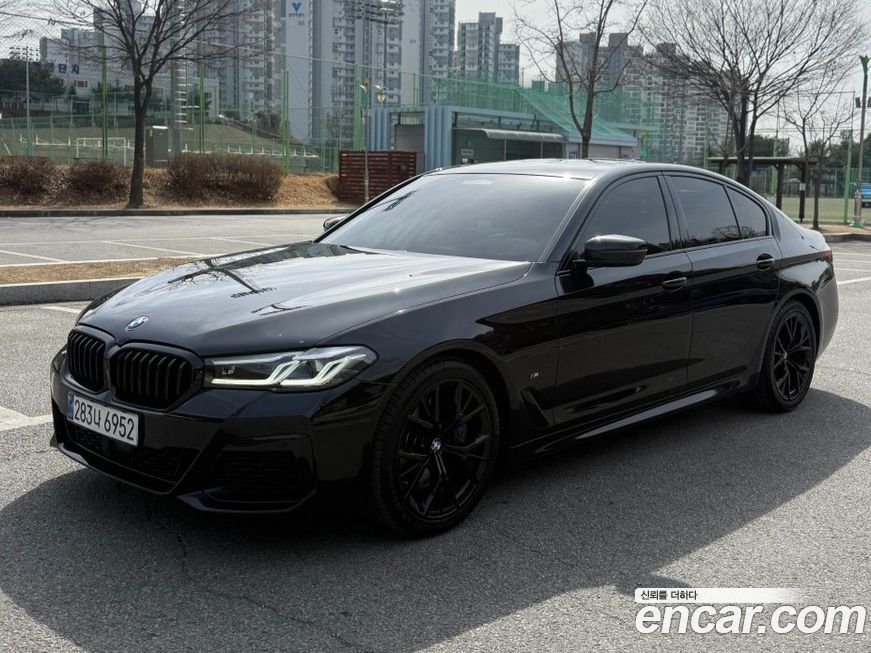 BMW 5-Series 2022