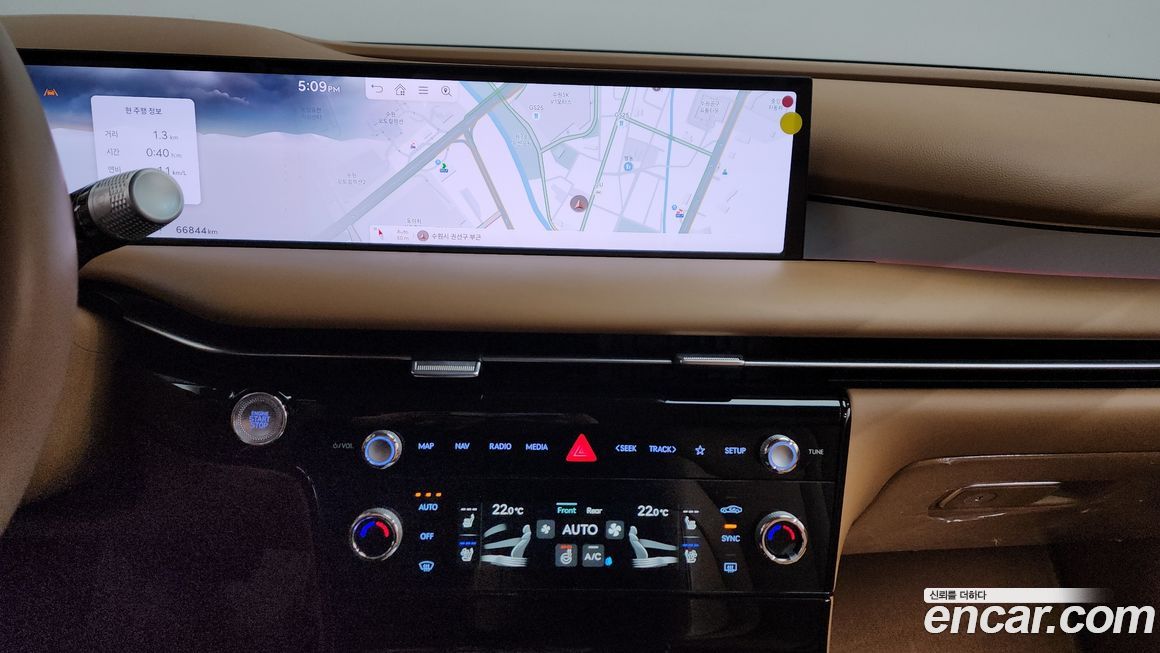 Genesis G80 2025