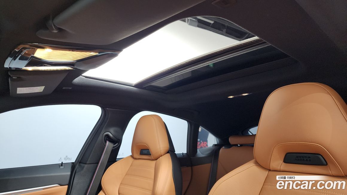 BMW i4 2023