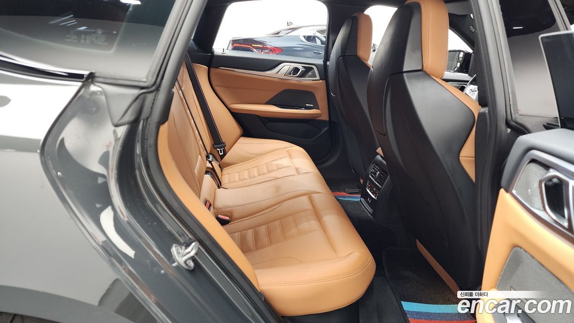 BMW i4 2023
