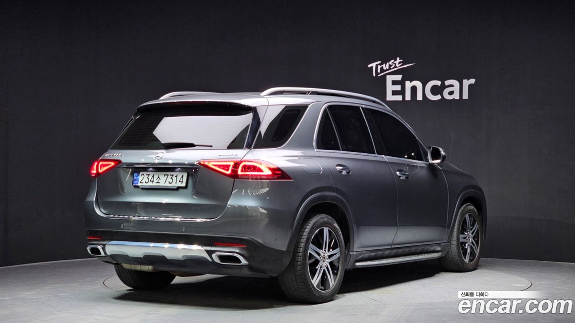 Mercedes-Benz GLE-Class 2020