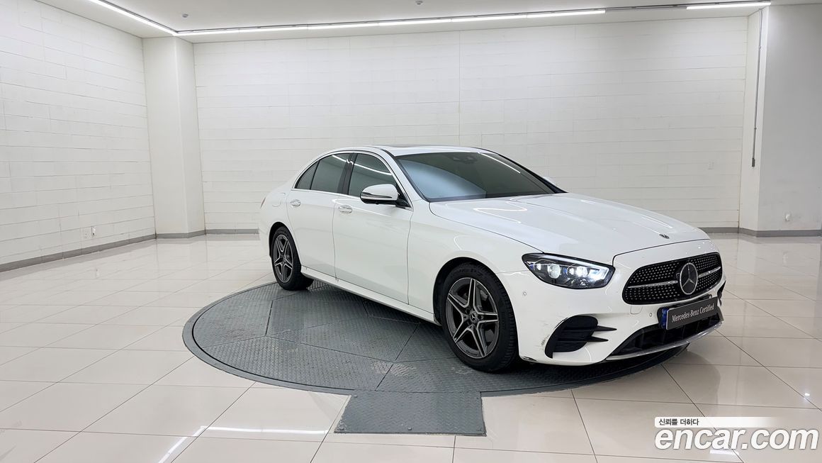 Mercedes-Benz E-Class 2023