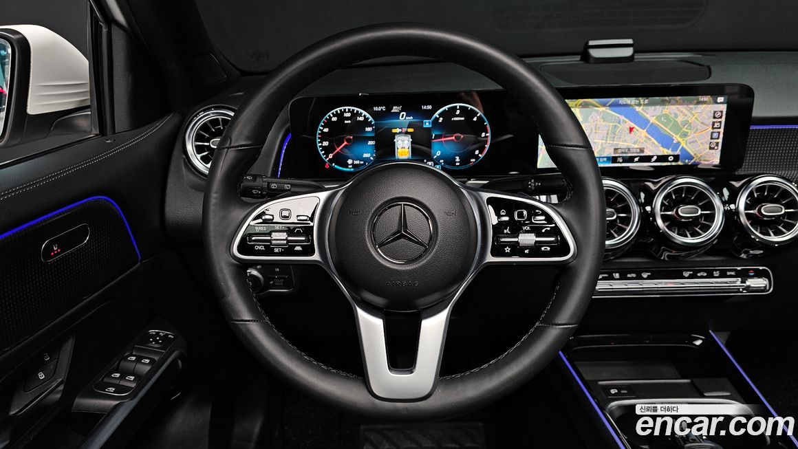 Mercedes-Benz GLB-Class 2022