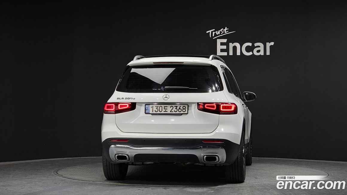 Mercedes-Benz GLB-Class 2022