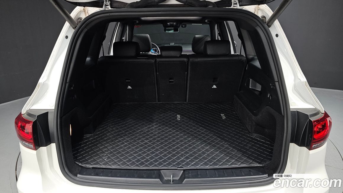 Mercedes-Benz GLB-Class 2022