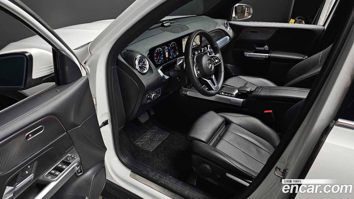 Mercedes-Benz GLB-Class 2022