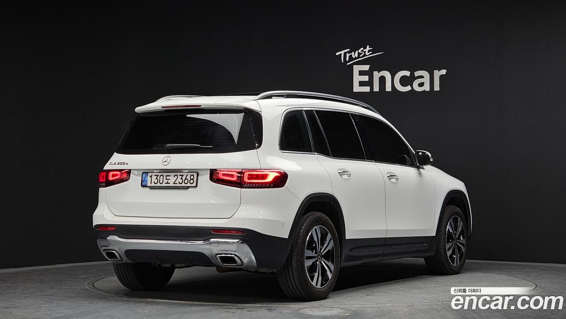 Mercedes-Benz GLB-Class 2022