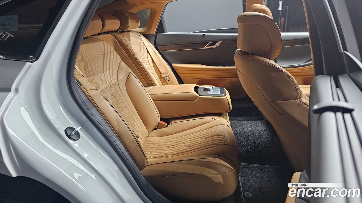 Genesis G80 2024