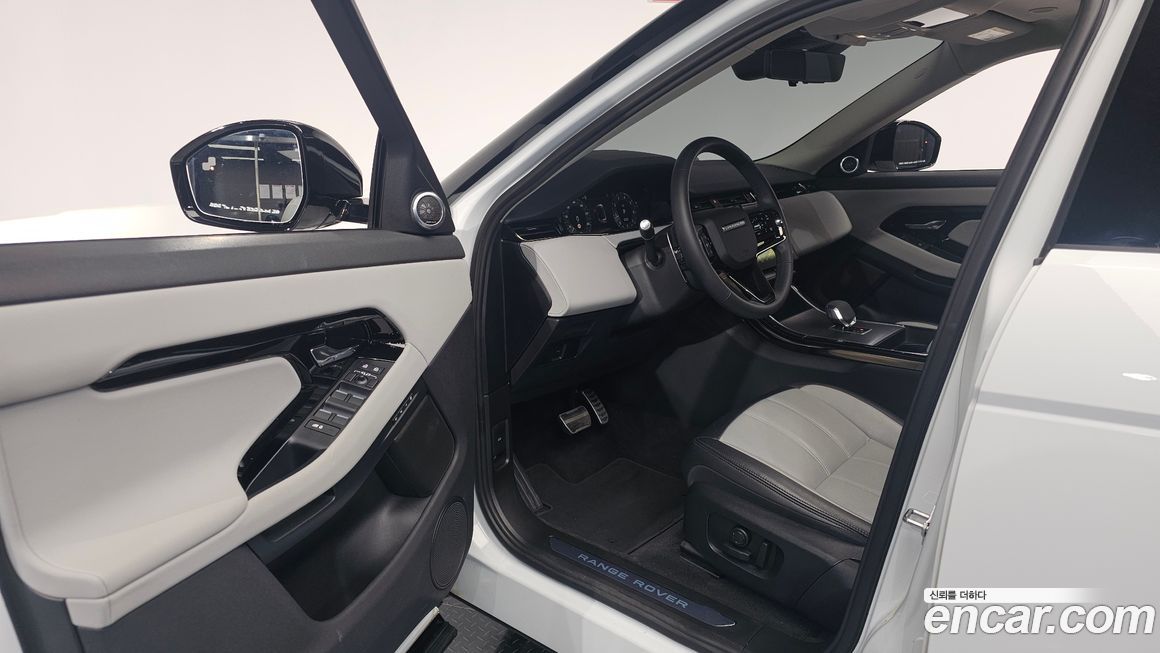 Land Rover Range Rover Evoque 2024