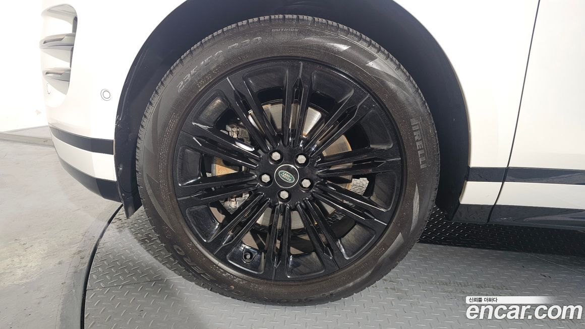 Land Rover Range Rover Evoque 2024