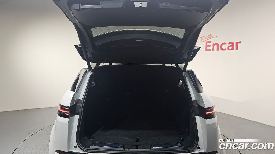 Land Rover Range Rover Evoque 2024