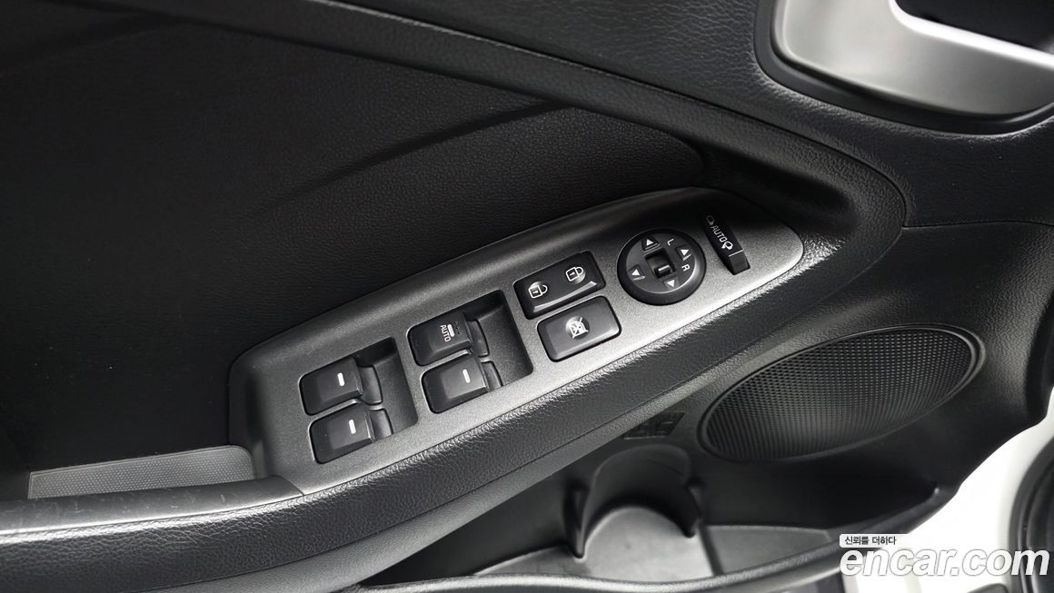 Kia K3 2013