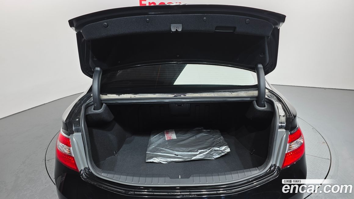 Hyundai Grandeur 2014