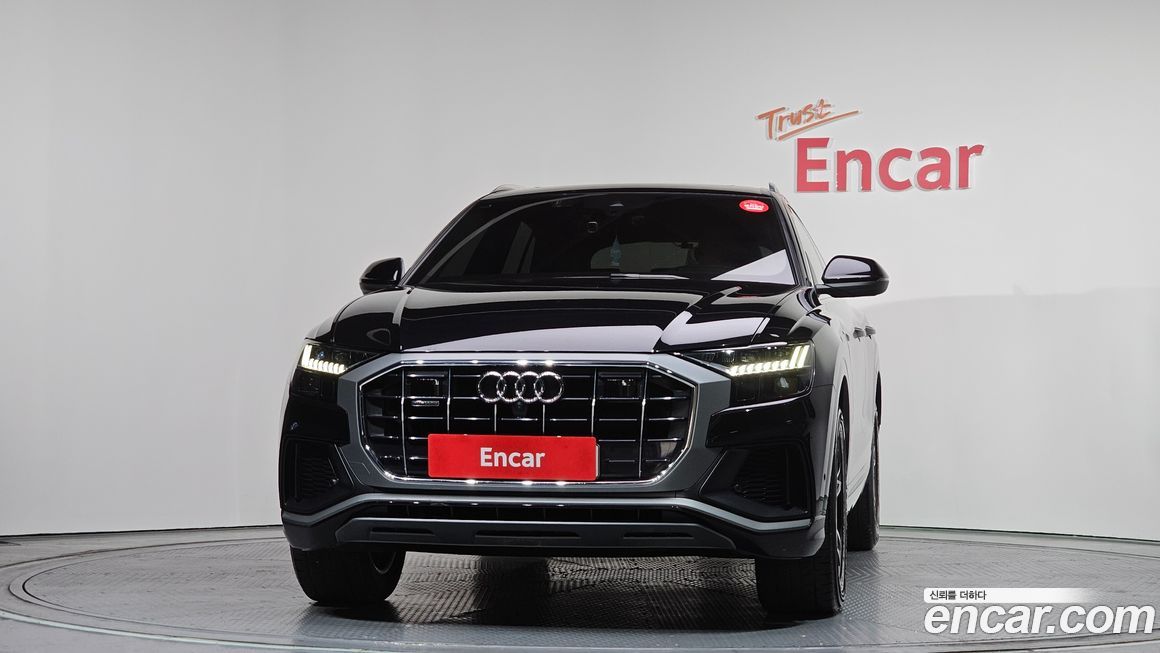 Audi Q8 2020