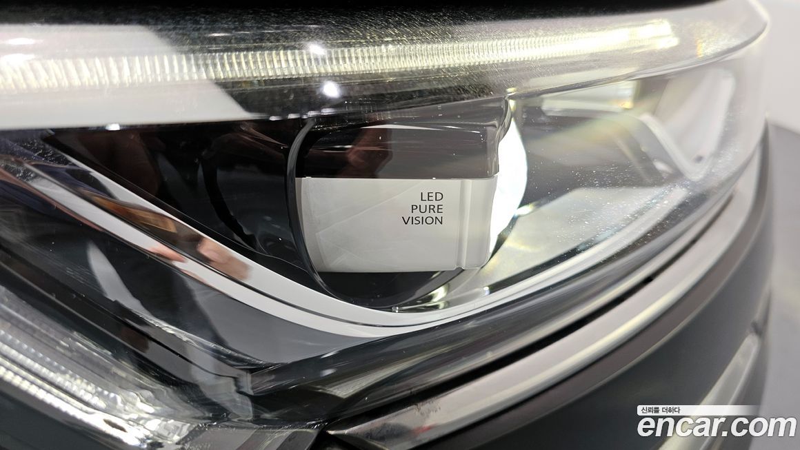 Renault-KoreaSamsung SM6 2016