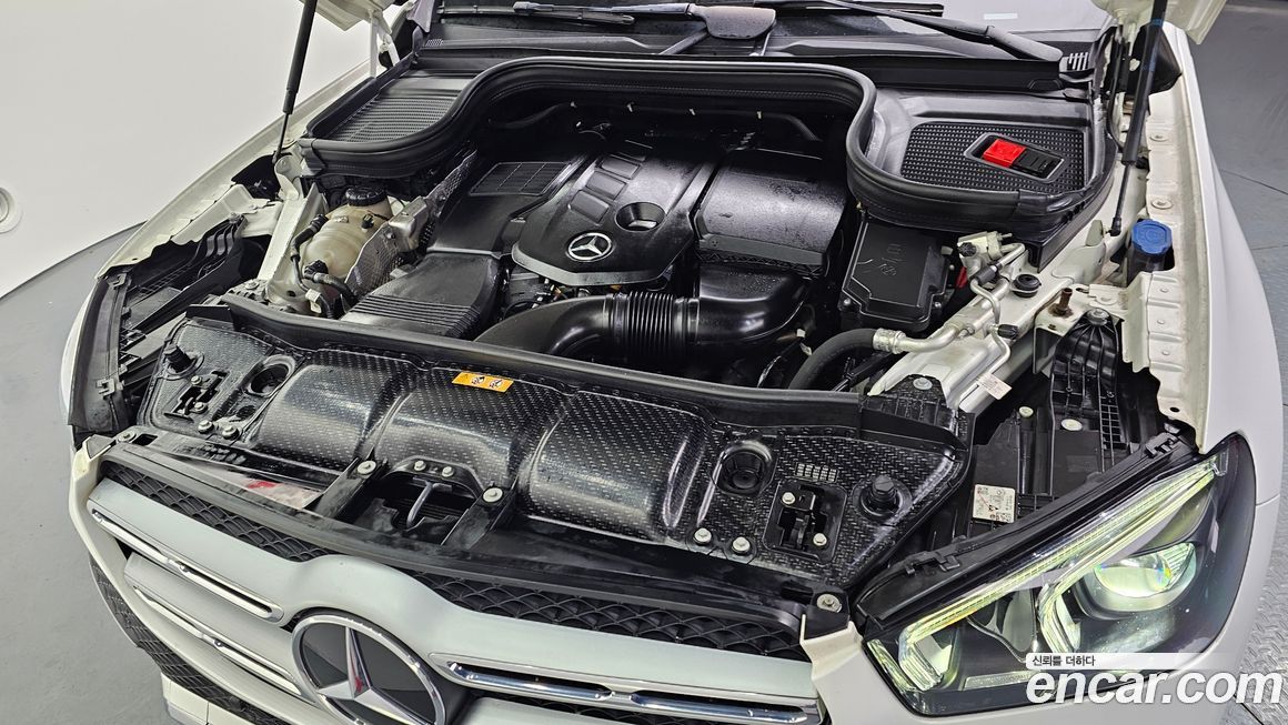 Mercedes-Benz GLE-Class 2020