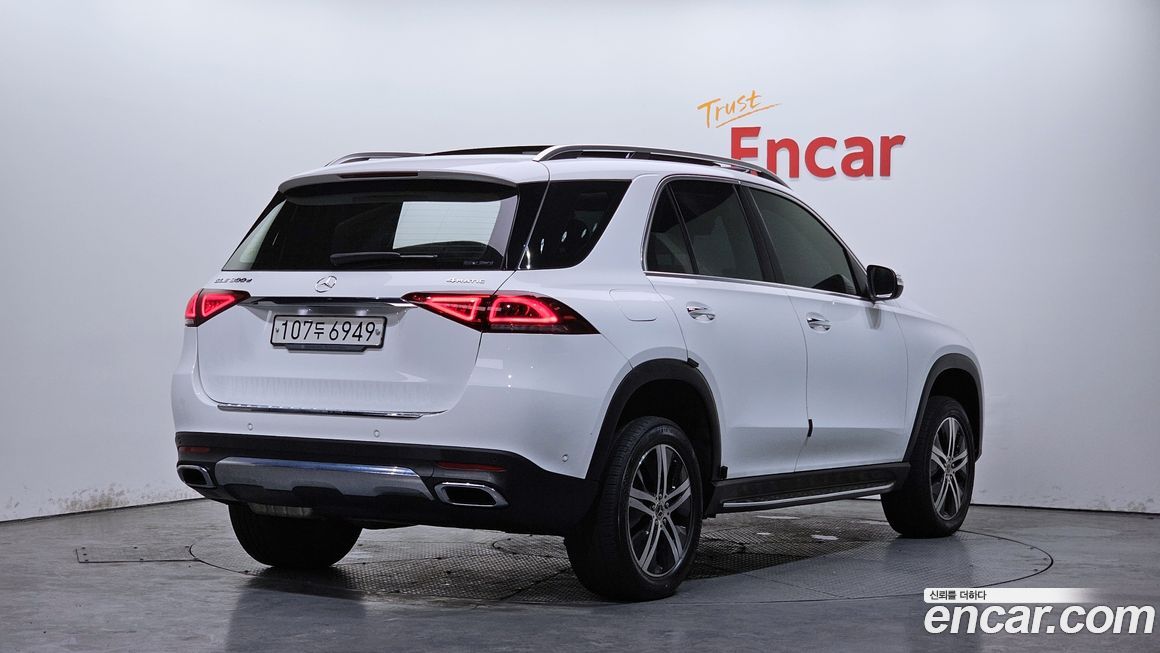 Mercedes-Benz GLE-Class 2020